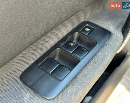 Сірий Ніссан Кашкай, об'ємом двигуна 2 л та пробігом 156 тис. км за 11440 $, фото 10 на Automoto.ua