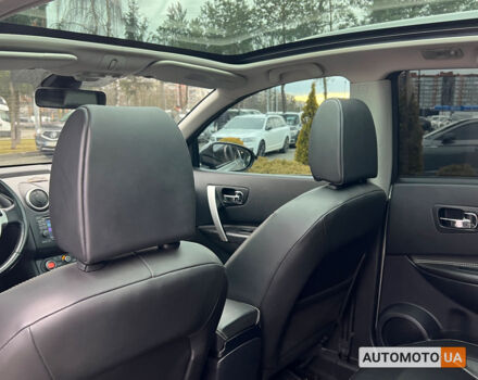Сірий Ніссан Кашкай, об'ємом двигуна 2 л та пробігом 175 тис. км за 10999 $, фото 12 на Automoto.ua