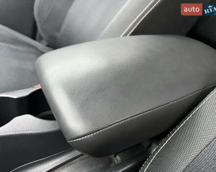 Серый Ниссан Кашкай, объемом двигателя 2 л и пробегом 186 тыс. км за 10950 $, фото 17 на Automoto.ua