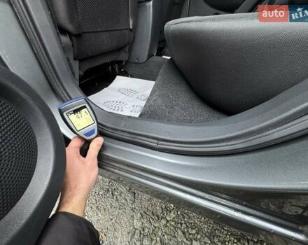 Сірий Ніссан Кашкай, об'ємом двигуна 1.5 л та пробігом 218 тис. км за 12000 $, фото 68 на Automoto.ua