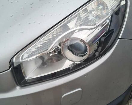 Сірий Ніссан Кашкай, об'ємом двигуна 2 л та пробігом 167 тис. км за 11000 $, фото 3 на Automoto.ua