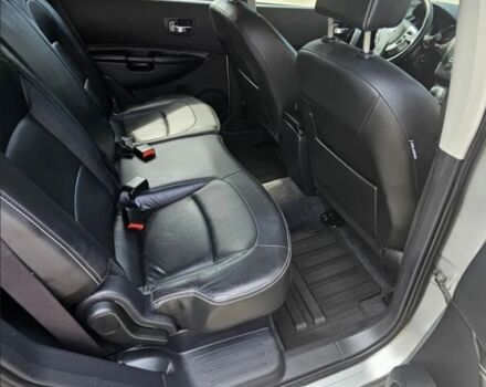 Серый Ниссан Кашкай, объемом двигателя 2 л и пробегом 221 тыс. км за 12300 $, фото 3 на Automoto.ua