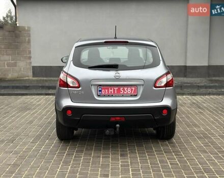 Серый Ниссан Кашкай, объемом двигателя 1.6 л и пробегом 239 тыс. км за 10300 $, фото 10 на Automoto.ua