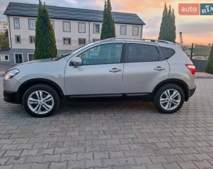 Сірий Ніссан Кашкай, об'ємом двигуна 2 л та пробігом 174 тис. км за 10900 $, фото 2 на Automoto.ua