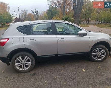 Сірий Ніссан Кашкай, об'ємом двигуна 1.46 л та пробігом 169 тис. км за 10900 $, фото 1 на Automoto.ua