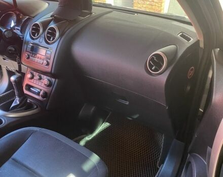 Серый Ниссан Кашкай, объемом двигателя 1.6 л и пробегом 146 тыс. км за 10700 $, фото 15 на Automoto.ua