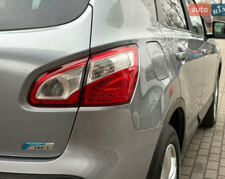 Сірий Ніссан Кашкай, об'ємом двигуна 1.5 л та пробігом 215 тис. км за 11599 $, фото 12 на Automoto.ua