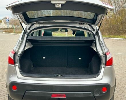 Сірий Ніссан Кашкай, об'ємом двигуна 2 л та пробігом 232 тис. км за 11450 $, фото 22 на Automoto.ua