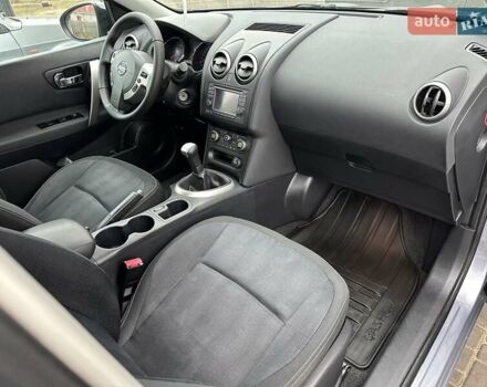 Серый Ниссан Кашкай, объемом двигателя 1.6 л и пробегом 239 тыс. км за 10300 $, фото 16 на Automoto.ua