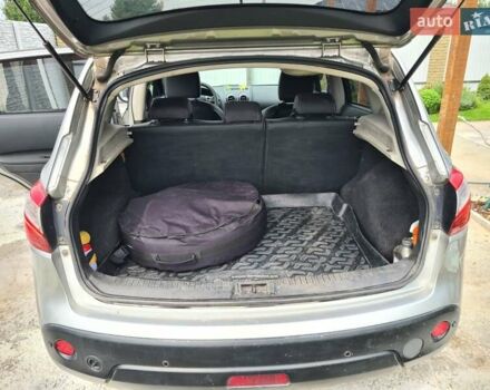 Сірий Ніссан Кашкай, об'ємом двигуна 2 л та пробігом 167 тис. км за 11000 $, фото 9 на Automoto.ua