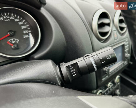 Сірий Ніссан Кашкай, об'ємом двигуна 2 л та пробігом 232 тис. км за 11450 $, фото 38 на Automoto.ua
