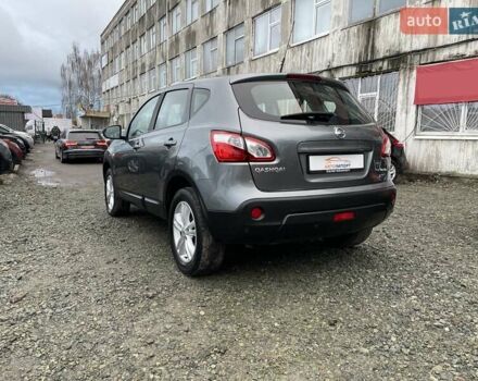 Сірий Ніссан Кашкай, об'ємом двигуна 1.5 л та пробігом 218 тис. км за 12000 $, фото 4 на Automoto.ua