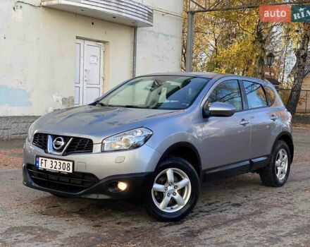 Сірий Ніссан Кашкай, об'ємом двигуна 1.5 л та пробігом 239 тис. км за 9500 $, фото 1 на Automoto.ua