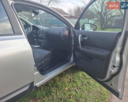 Серый Ниссан Кашкай, объемом двигателя 1.5 л и пробегом 218 тыс. км за 10250 $, фото 13 на Automoto.ua