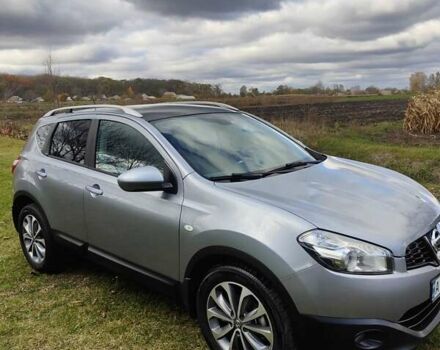 Серый Ниссан Кашкай, объемом двигателя 2 л и пробегом 185 тыс. км за 10500 $, фото 6 на Automoto.ua