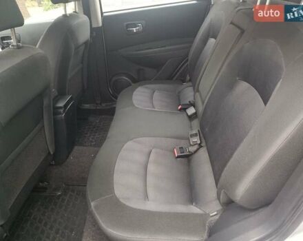 Сірий Ніссан Кашкай, об'ємом двигуна 1.46 л та пробігом 169 тис. км за 10900 $, фото 9 на Automoto.ua