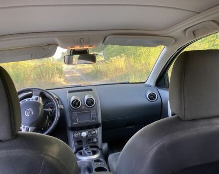 Сірий Ніссан Кашкай, об'ємом двигуна 1.6 л та пробігом 180 тис. км за 9250 $, фото 4 на Automoto.ua