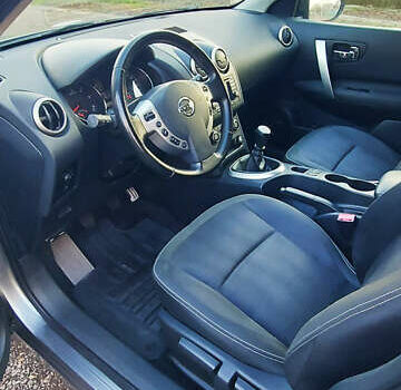 Серый Ниссан Кашкай, объемом двигателя 1.5 л и пробегом 216 тыс. км за 10600 $, фото 19 на Automoto.ua