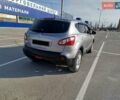 Серый Ниссан Кашкай, объемом двигателя 1.5 л и пробегом 250 тыс. км за 10000 $, фото 2 на Automoto.ua