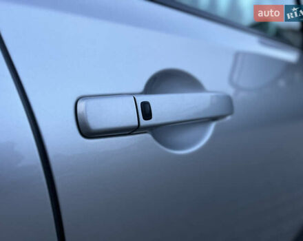 Серый Ниссан Кашкай, объемом двигателя 1.46 л и пробегом 188 тыс. км за 10400 $, фото 65 на Automoto.ua