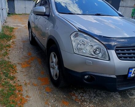 Сірий Ніссан Кашкай, об'ємом двигуна 2 л та пробігом 190 тис. км за 9500 $, фото 2 на Automoto.ua