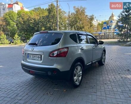 Сірий Ніссан Кашкай, об'ємом двигуна 2 л та пробігом 199 тис. км за 10500 $, фото 2 на Automoto.ua