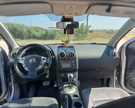 Серый Ниссан Кашкай, объемом двигателя 2 л и пробегом 156 тыс. км за 10700 $, фото 6 на Automoto.ua