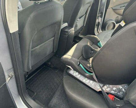 Серый Ниссан Кашкай, объемом двигателя 1.5 л и пробегом 220 тыс. км за 9600 $, фото 13 на Automoto.ua