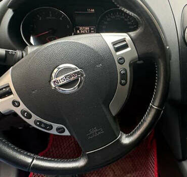 Сірий Ніссан Кашкай, об'ємом двигуна 1.5 л та пробігом 257 тис. км за 9950 $, фото 33 на Automoto.ua