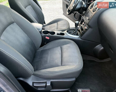 Серый Ниссан Кашкай, объемом двигателя 1.5 л и пробегом 220 тыс. км за 11200 $, фото 4 на Automoto.ua