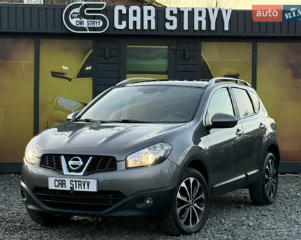 Сірий Ніссан Кашкай, об'ємом двигуна 1.6 л та пробігом 250 тис. км за 10700 $, фото 1 на Automoto.ua