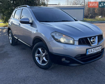 Сірий Ніссан Кашкай, об'ємом двигуна 2 л та пробігом 200 тис. км за 10450 $, фото 1 на Automoto.ua