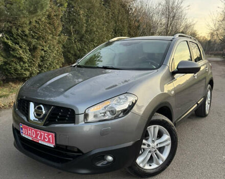 Серый Ниссан Кашкай, объемом двигателя 2 л и пробегом 242 тыс. км за 12550 $, фото 2 на Automoto.ua