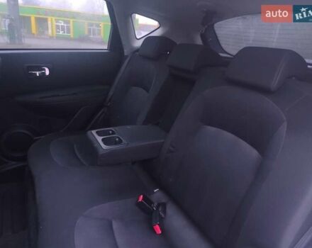 Серый Ниссан Кашкай, объемом двигателя 1.6 л и пробегом 213 тыс. км за 9950 $, фото 34 на Automoto.ua