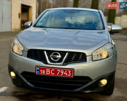Серый Ниссан Кашкай, объемом двигателя 1.6 л и пробегом 183 тыс. км за 8999 $, фото 1 на Automoto.ua