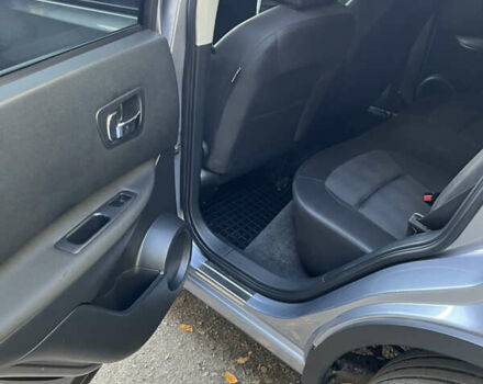 Серый Ниссан Кашкай, объемом двигателя 1.99 л и пробегом 148 тыс. км за 11500 $, фото 7 на Automoto.ua