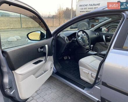 Сірий Ніссан Кашкай, об'ємом двигуна 2 л та пробігом 249 тис. км за 10750 $, фото 39 на Automoto.ua