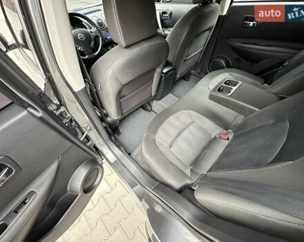 Серый Ниссан Кашкай, объемом двигателя 1.46 л и пробегом 293 тыс. км за 9500 $, фото 25 на Automoto.ua