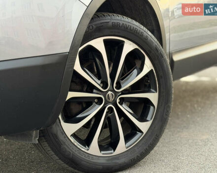 Сірий Ніссан Кашкай, об'ємом двигуна 1.6 л та пробігом 185 тис. км за 11799 $, фото 80 на Automoto.ua