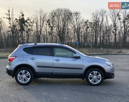 Сірий Ніссан Кашкай, об'ємом двигуна 2 л та пробігом 249 тис. км за 10750 $, фото 27 на Automoto.ua