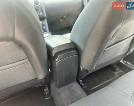 Серый Ниссан Кашкай, объемом двигателя 1.5 л и пробегом 230 тыс. км за 9900 $, фото 37 на Automoto.ua