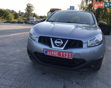 Серый Ниссан Кашкай, объемом двигателя 1.6 л и пробегом 285 тыс. км за 7999 $, фото 2 на Automoto.ua