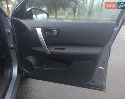 Серый Ниссан Кашкай, объемом двигателя 1.6 л и пробегом 213 тыс. км за 9950 $, фото 47 на Automoto.ua