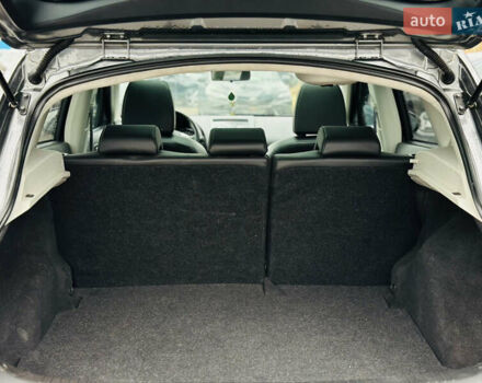 Сірий Ніссан Кашкай, об'ємом двигуна 2 л та пробігом 210 тис. км за 13200 $, фото 11 на Automoto.ua