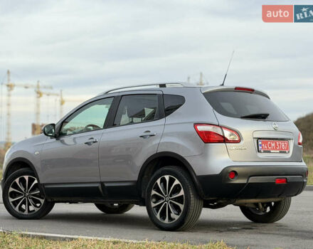 Сірий Ніссан Кашкай, об'ємом двигуна 1.6 л та пробігом 185 тис. км за 11799 $, фото 10 на Automoto.ua