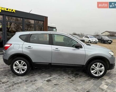 Серый Ниссан Кашкай, объемом двигателя 1.5 л и пробегом 225 тыс. км за 9999 $, фото 8 на Automoto.ua