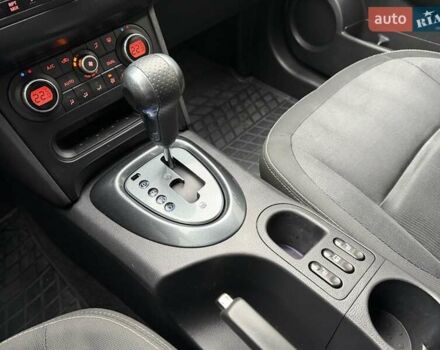 Серый Ниссан Кашкай, объемом двигателя 2 л и пробегом 135 тыс. км за 10500 $, фото 21 на Automoto.ua