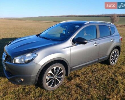 Серый Ниссан Кашкай, объемом двигателя 2 л и пробегом 198 тыс. км за 10600 $, фото 2 на Automoto.ua