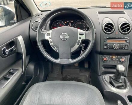 Серый Ниссан Кашкай, объемом двигателя 1.6 л и пробегом 225 тыс. км за 9650 $, фото 14 на Automoto.ua