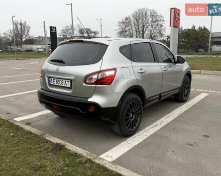 Серый Ниссан Кашкай, объемом двигателя 2 л и пробегом 135 тыс. км за 10500 $, фото 5 на Automoto.ua